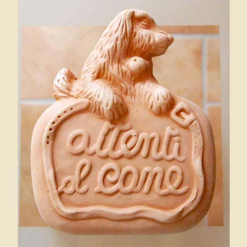 Wandrelief Vorsicht Hund Terrakotta Italien