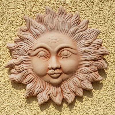 Handgefertigtes Wandrelief Terrakotta Sonne Italien