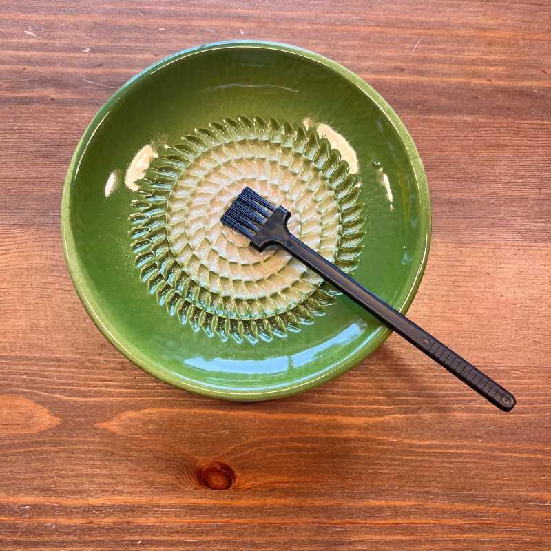 Reinigungspinsel für Keramikreibe vegan