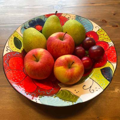 Obstschale aus Spanien mit Blumenmuster